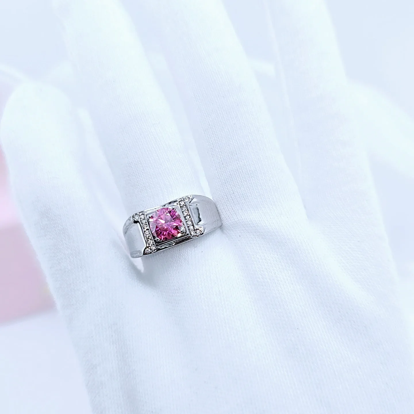 1.0 Ct Pink Diamond Men's Ring