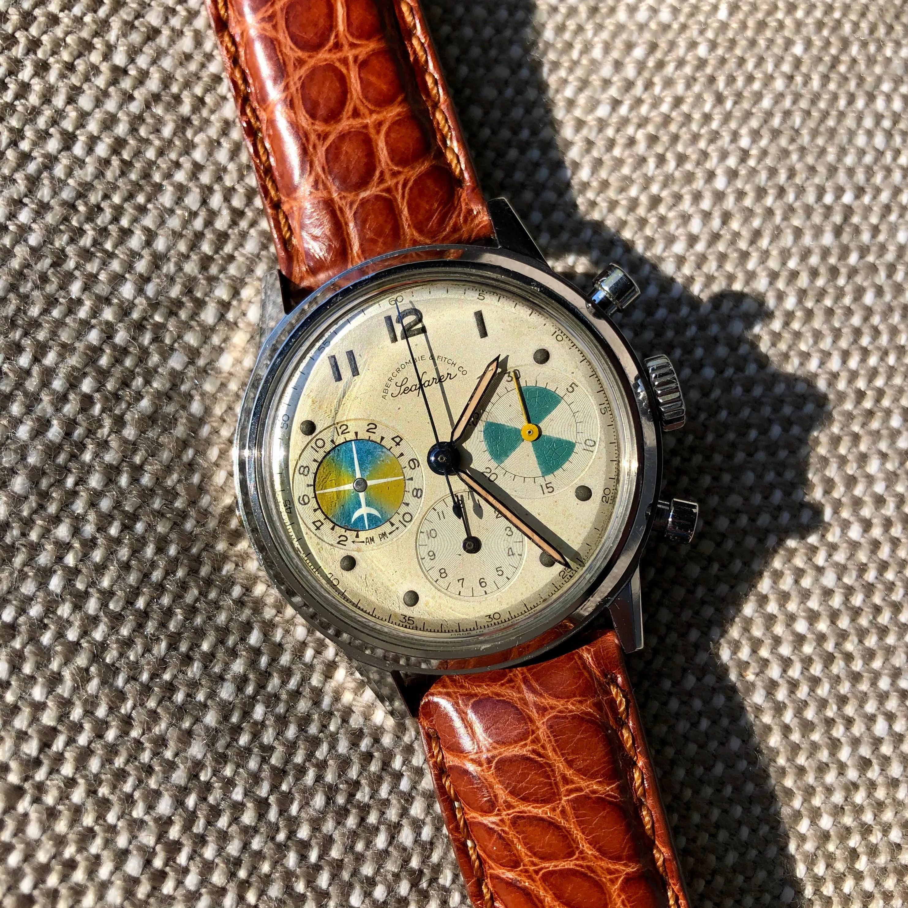 1960s Abercrombie & Fitch Co. Seafarer 2443 First Execution Heuer Chronograph Valjoux 72 Manual Steel Wristwatch