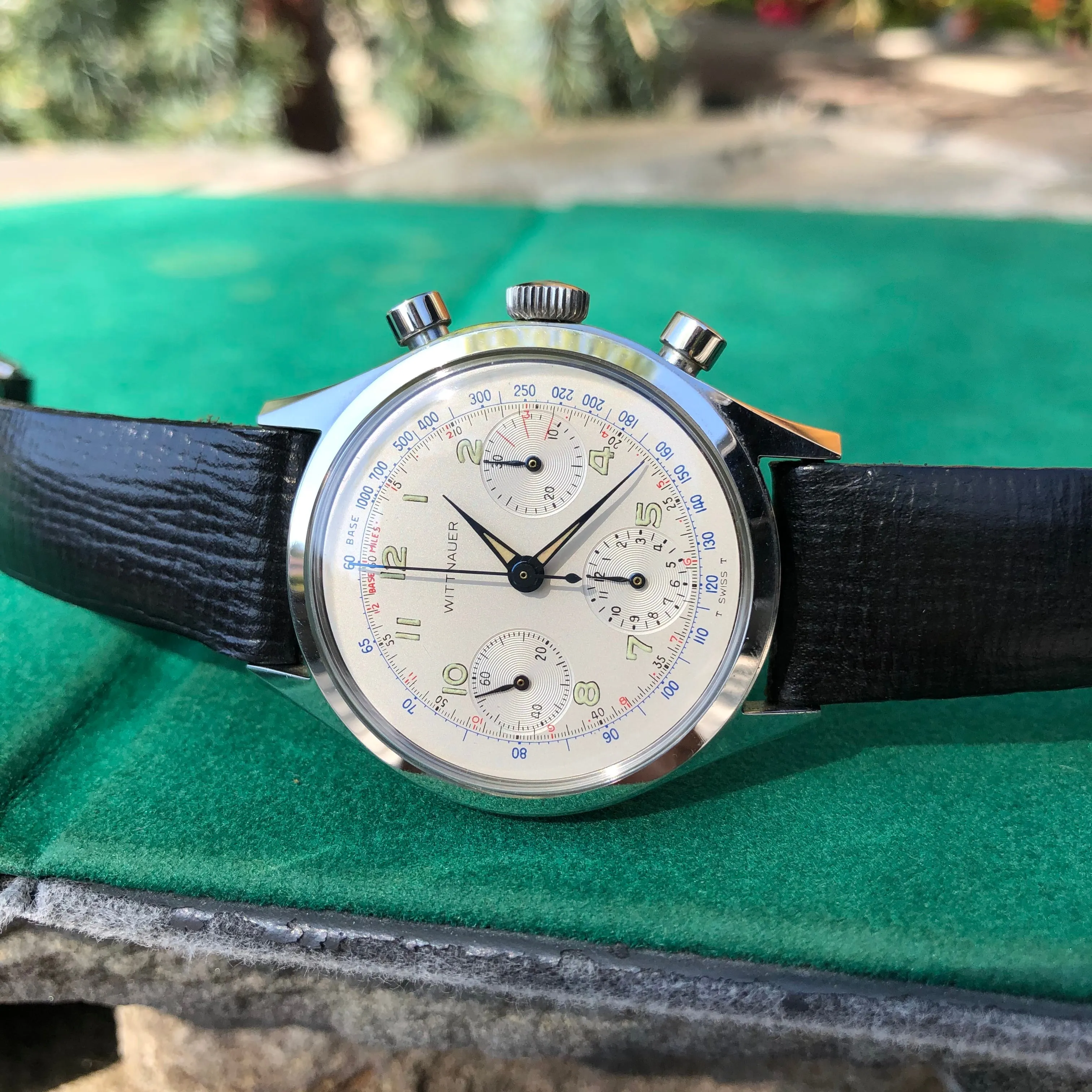 1960s Vintage Wittnauer 235T Stainless Steel Chronograph Valjoux 72 36mm 6002 Wristwatch
