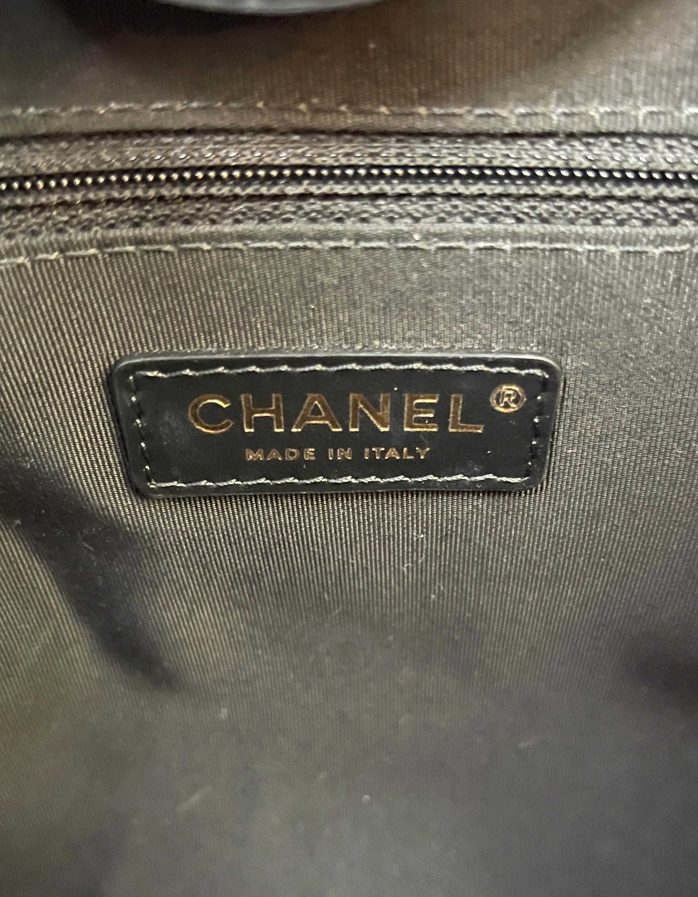 Chanel Black Aged Calfskin Leather Medium Charms Deauville Tote Bag