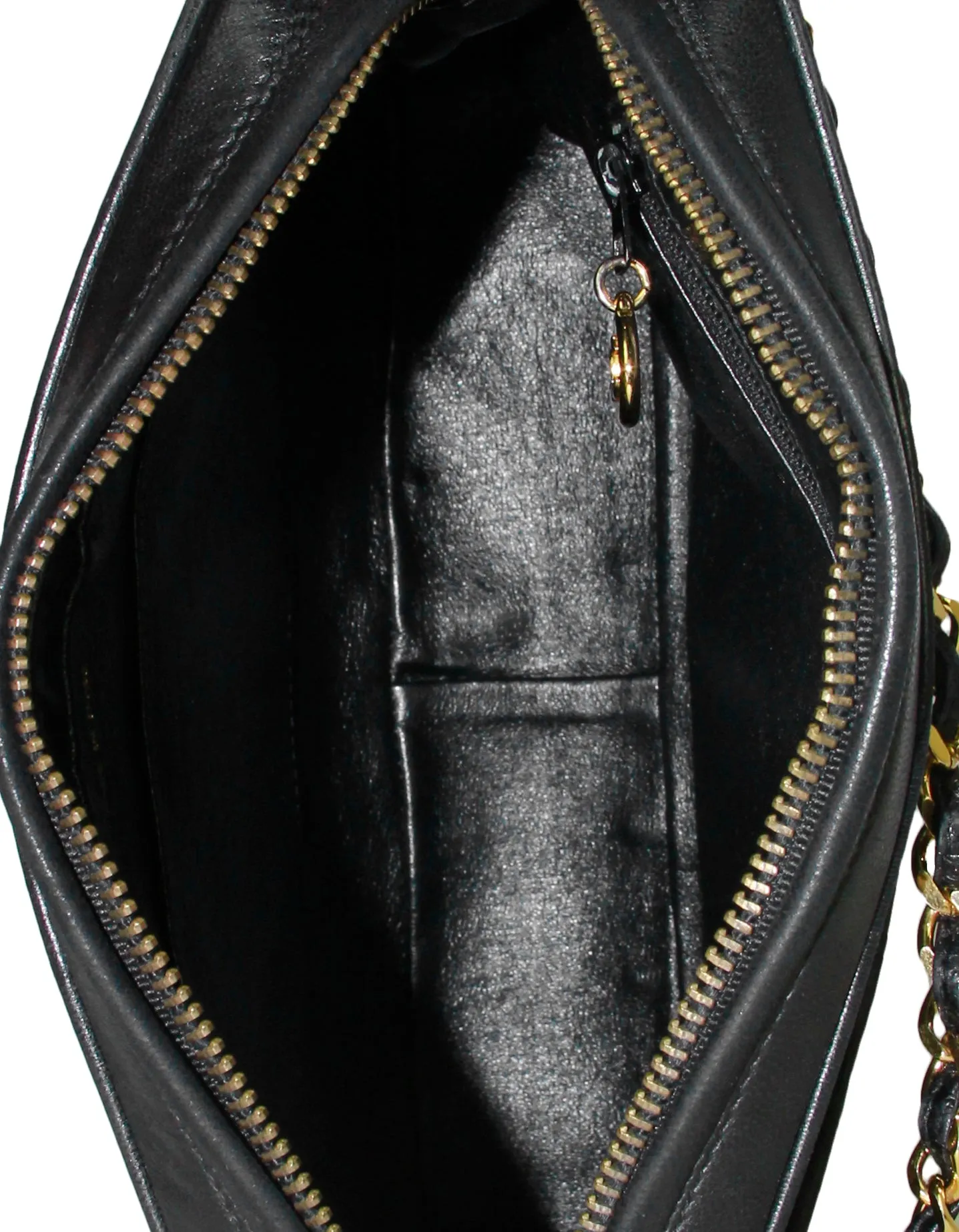 Chanel Vintage Black Lambskin Leather Diamond Quilted Camera Bag