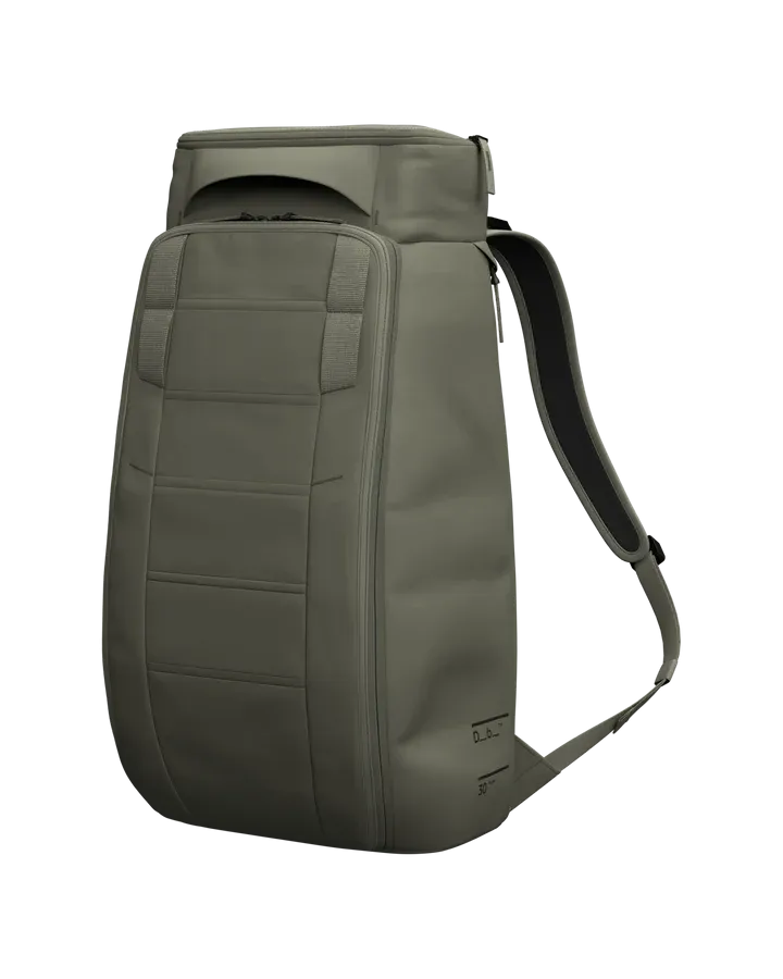 DB Hugger 30L