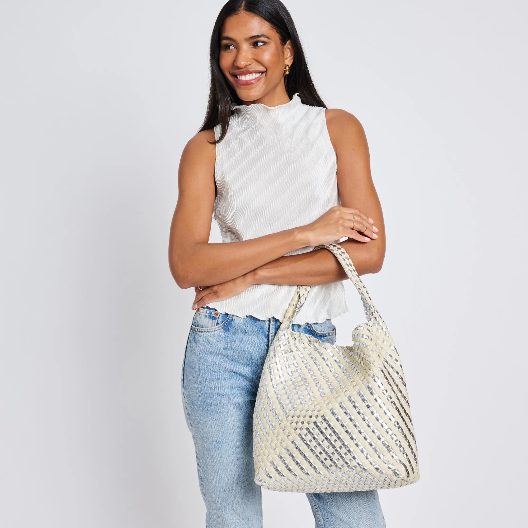 Ellery Hobo