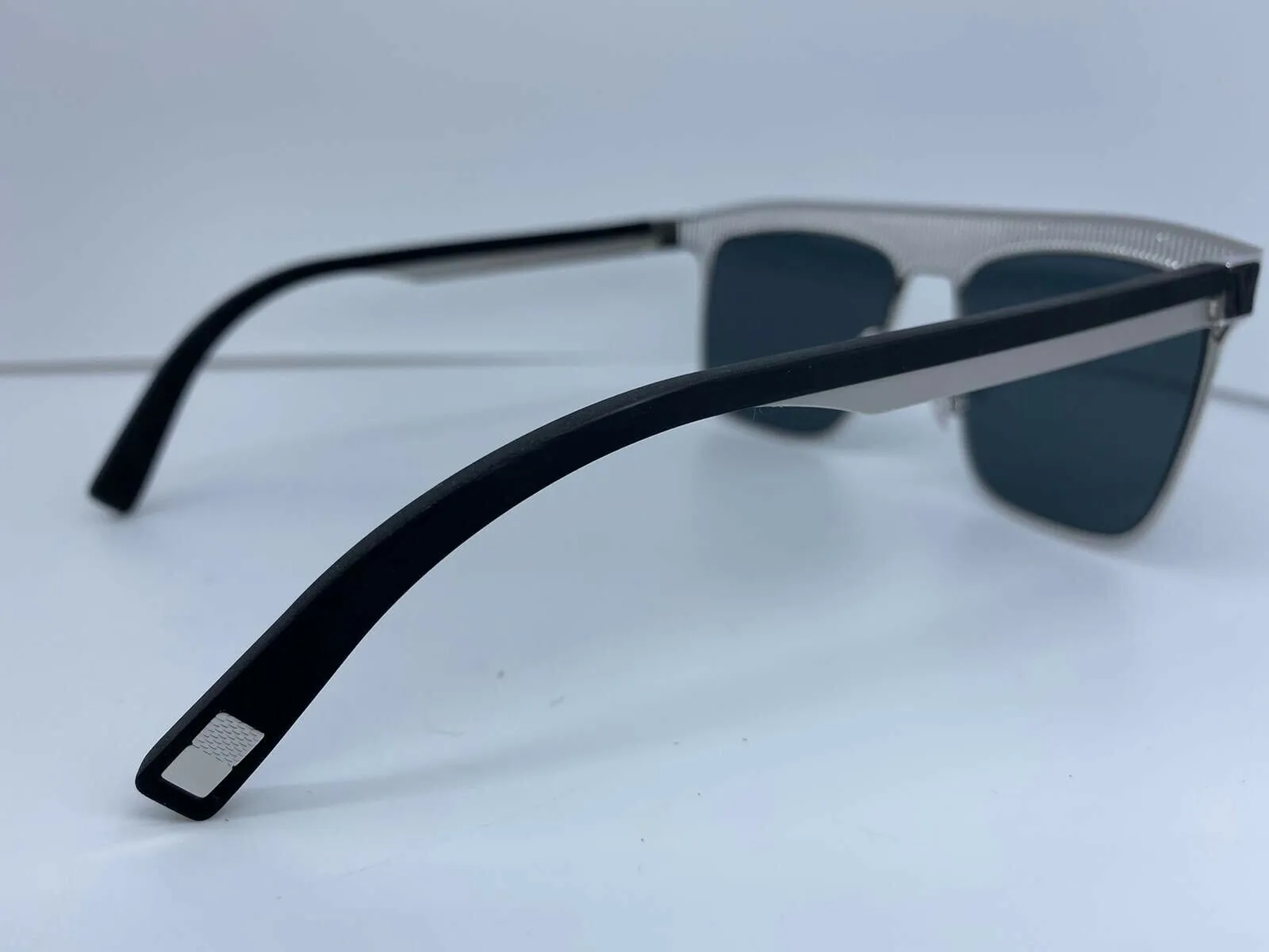 Explorer Silver Black U Sunglasses