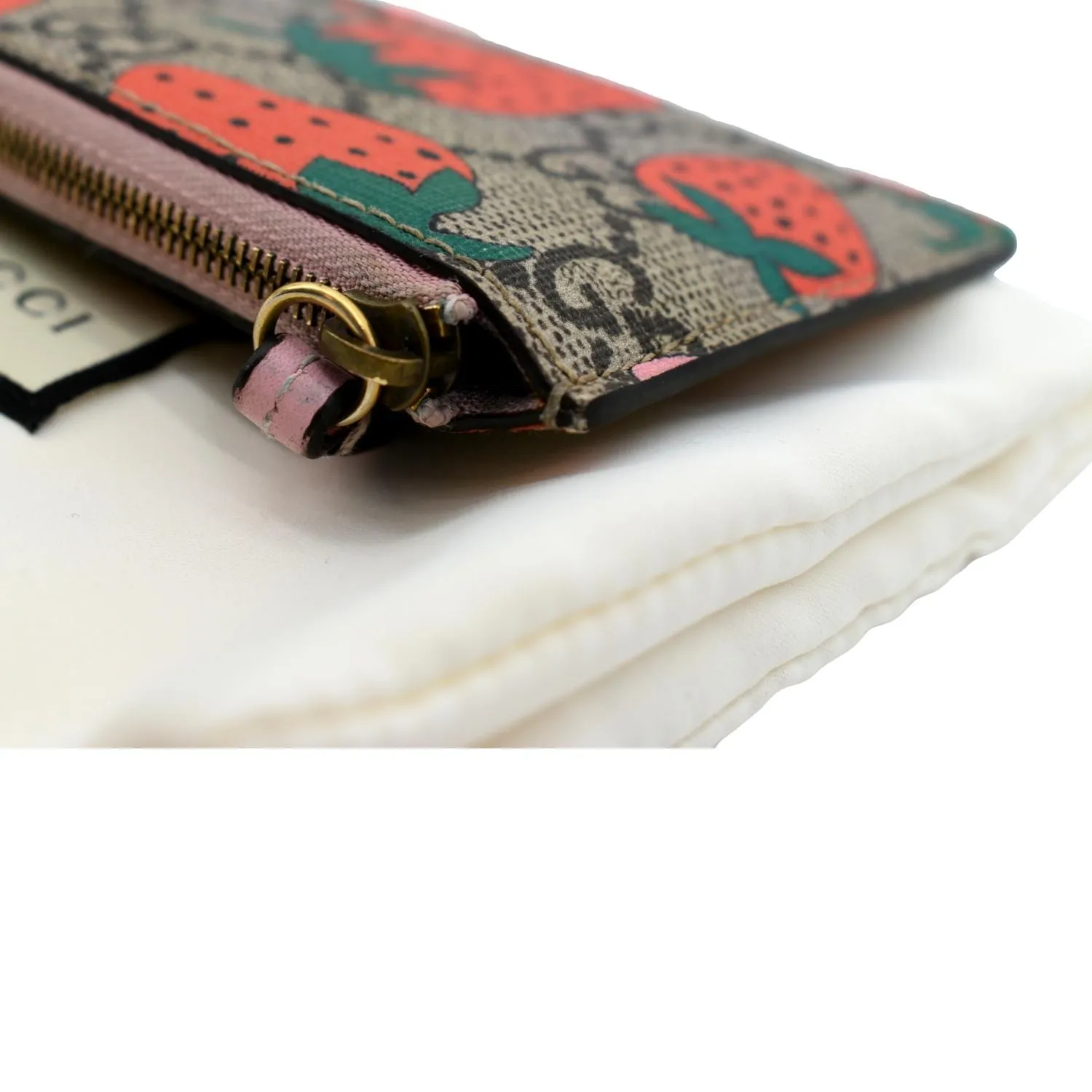 GUCCI Strawberry Printed Monogram Canvas Key Case Multicolor 573841