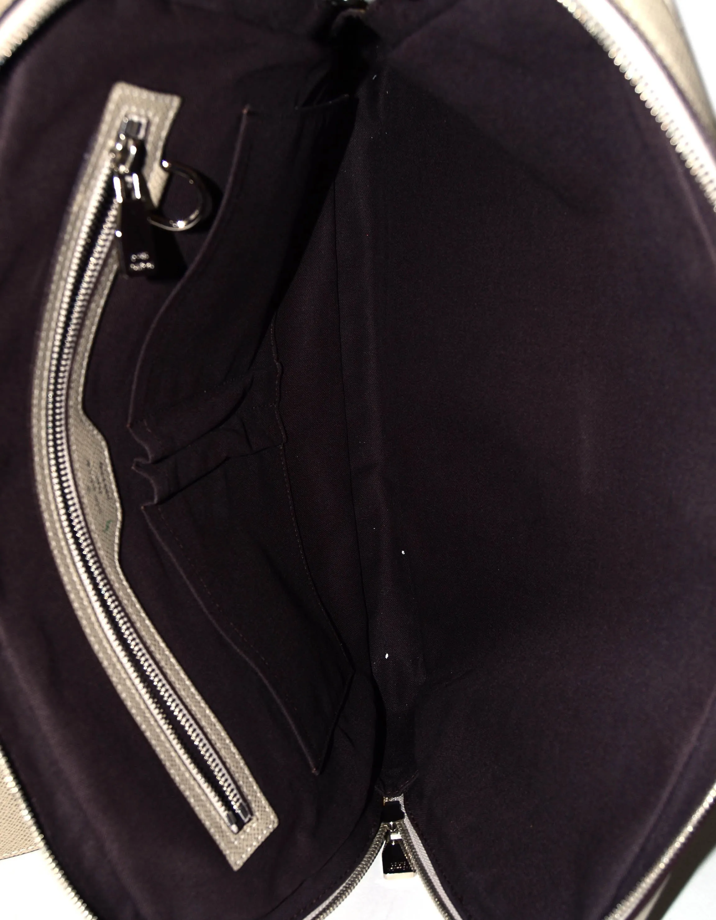 Louis Vuitton Glacier Grey Taiga Leather Vassili PM Messenger Bag