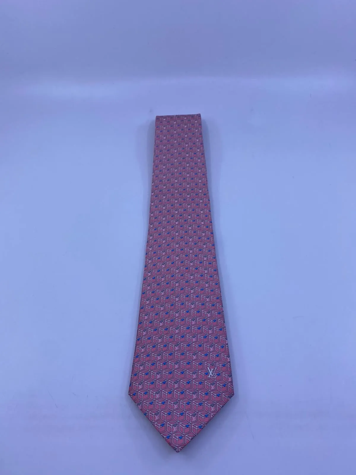 LV Trunk Tie