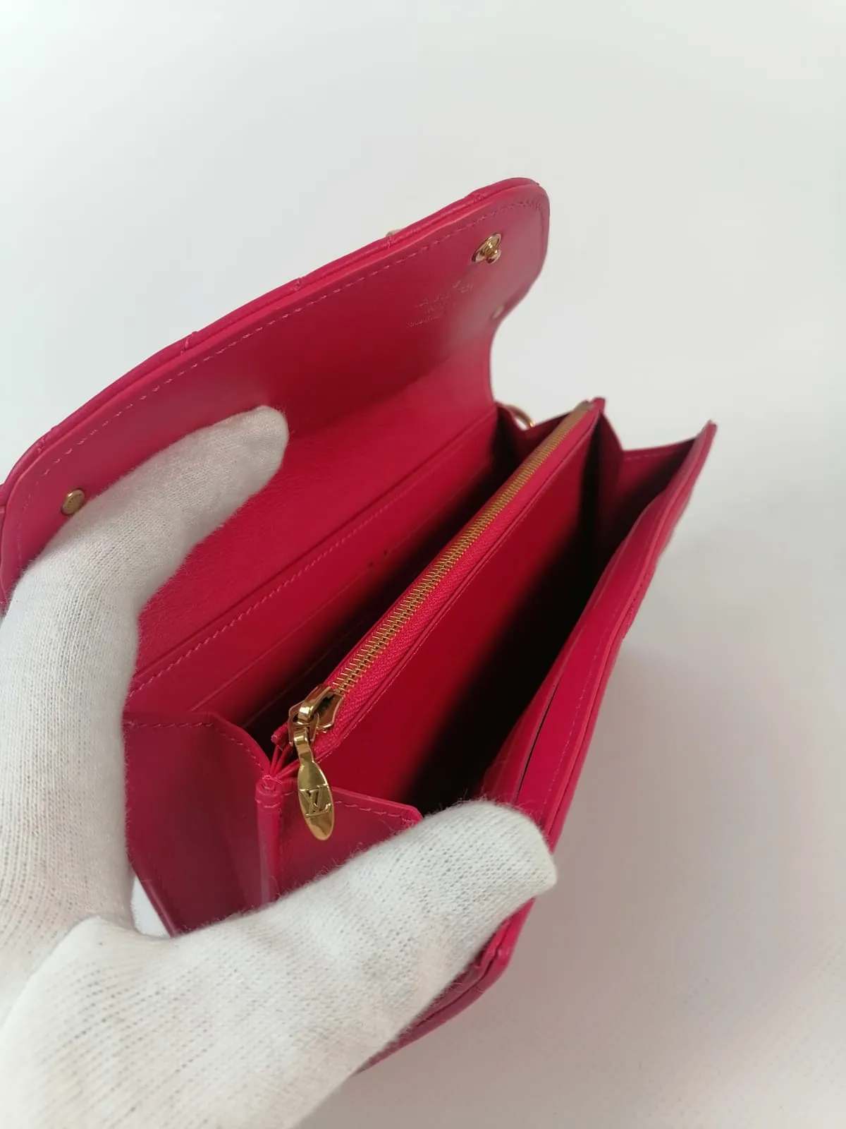 New Wave Long Wallet