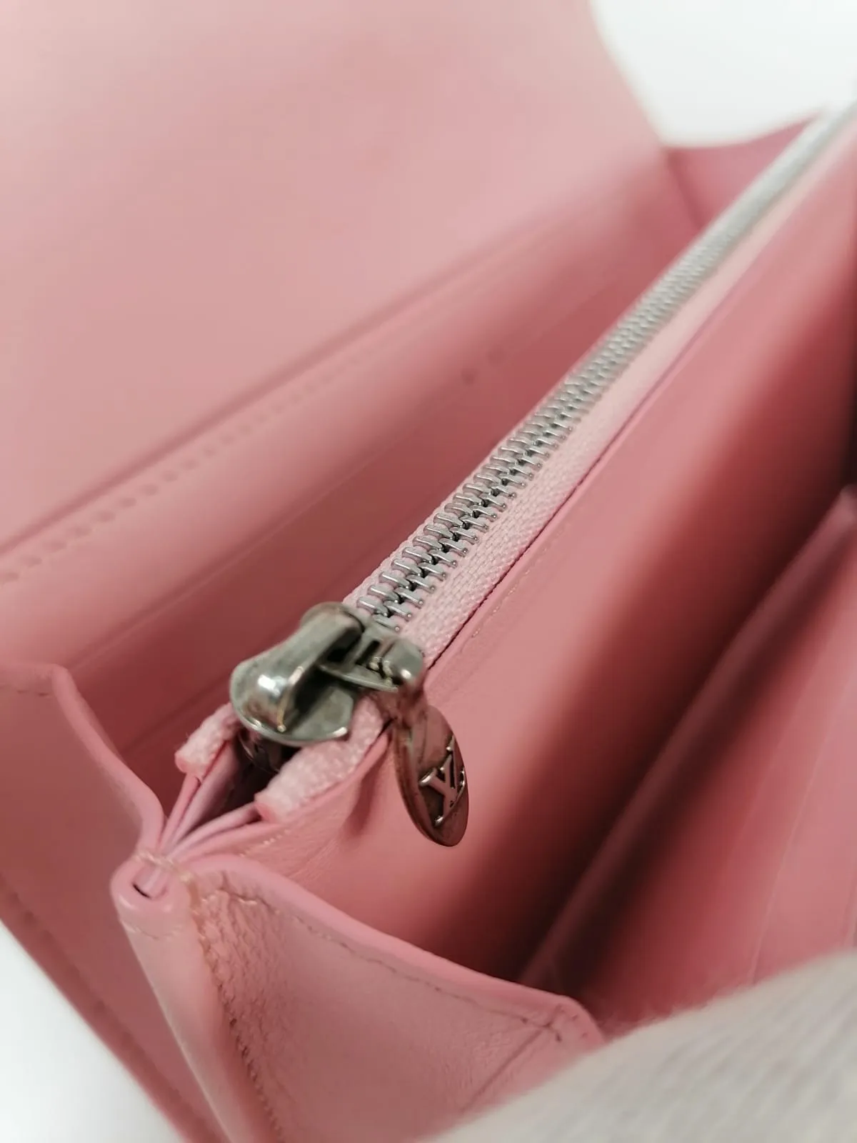 New Wave Long Wallet