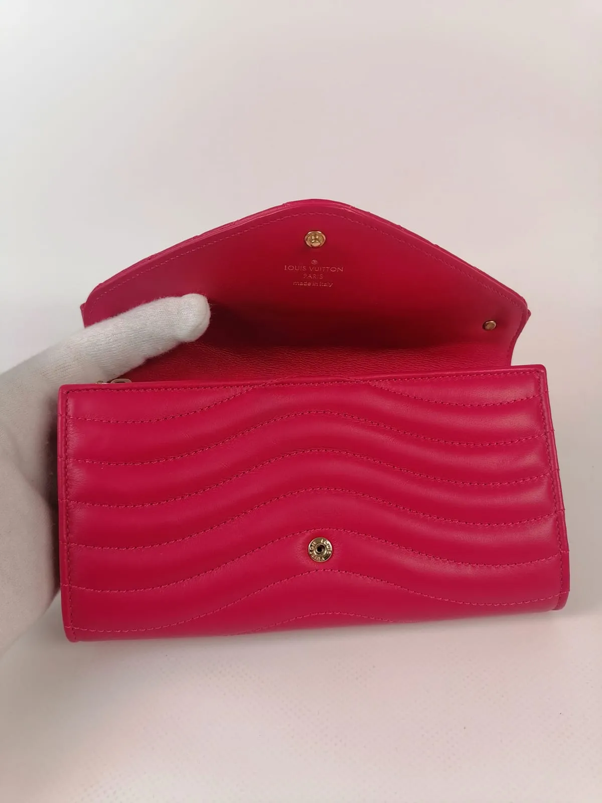 New Wave Long Wallet