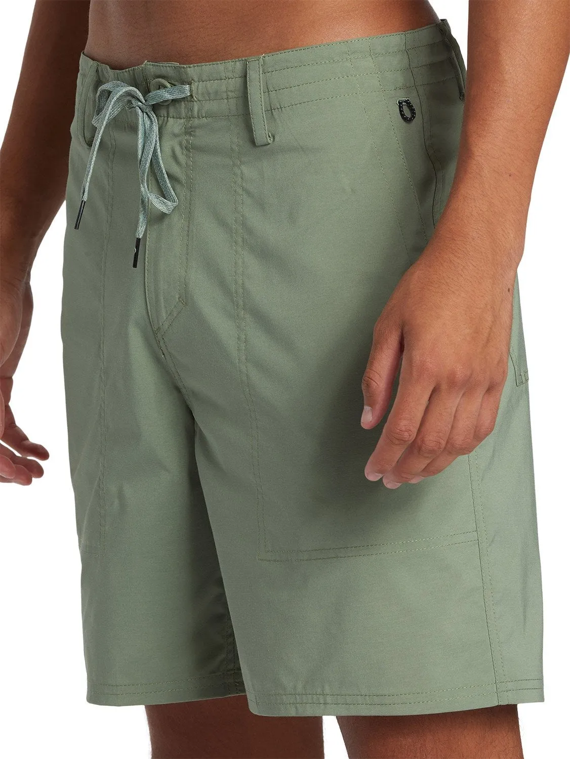 Quiksilver Men's DNA Amiphibian 18.5" Boardshorts