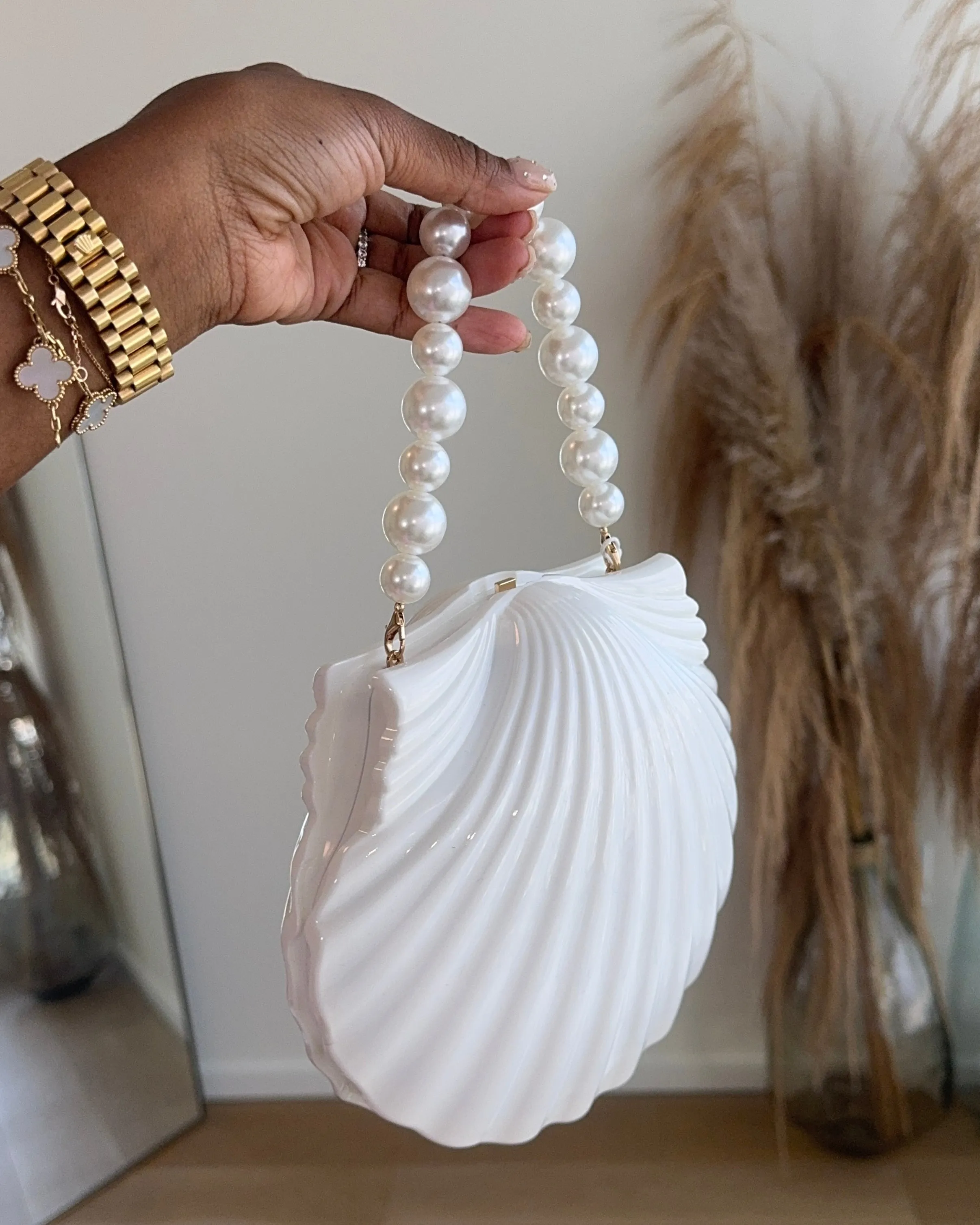 Seashell Treasures : Purse