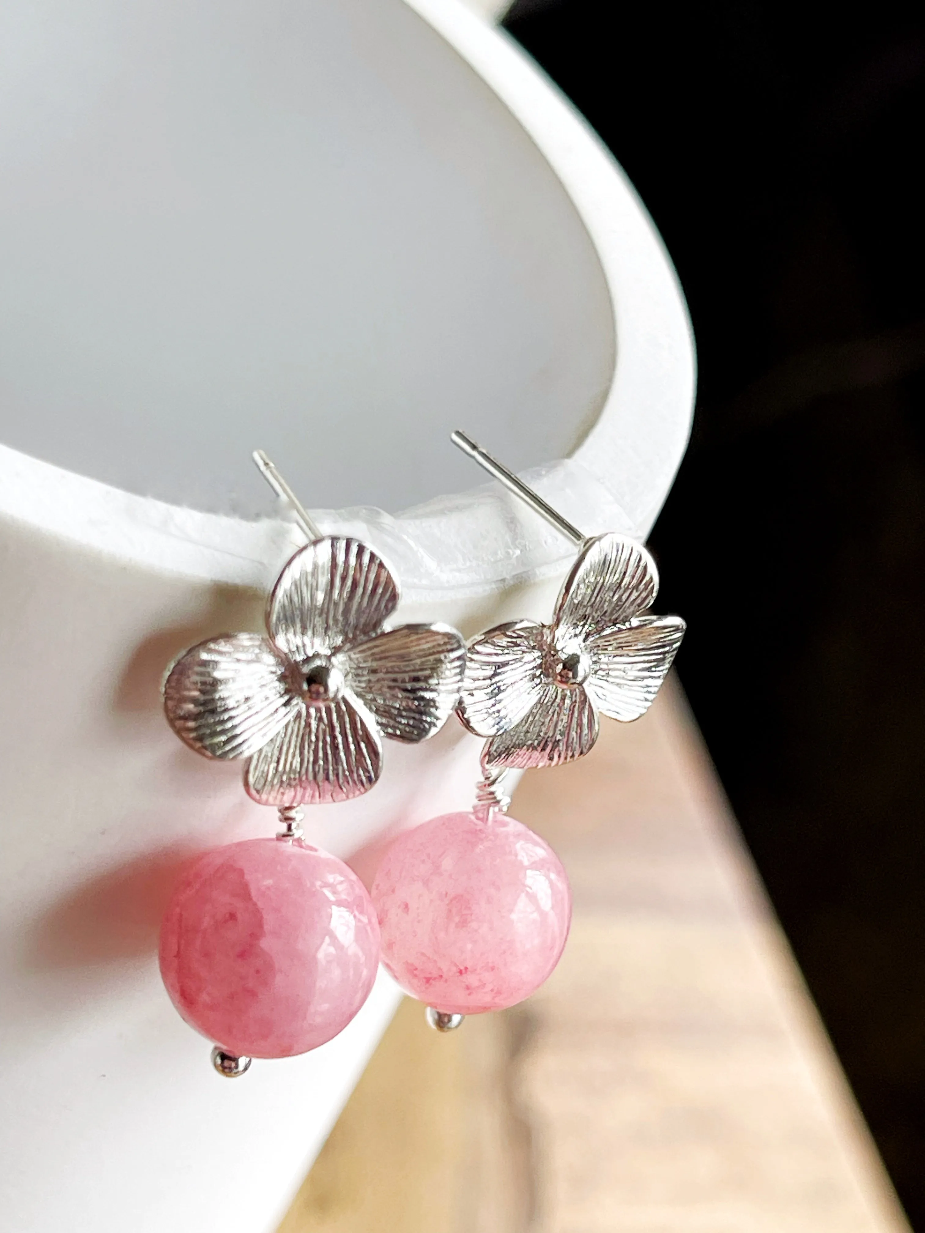 Silver Flower Spring Flower Earrings
