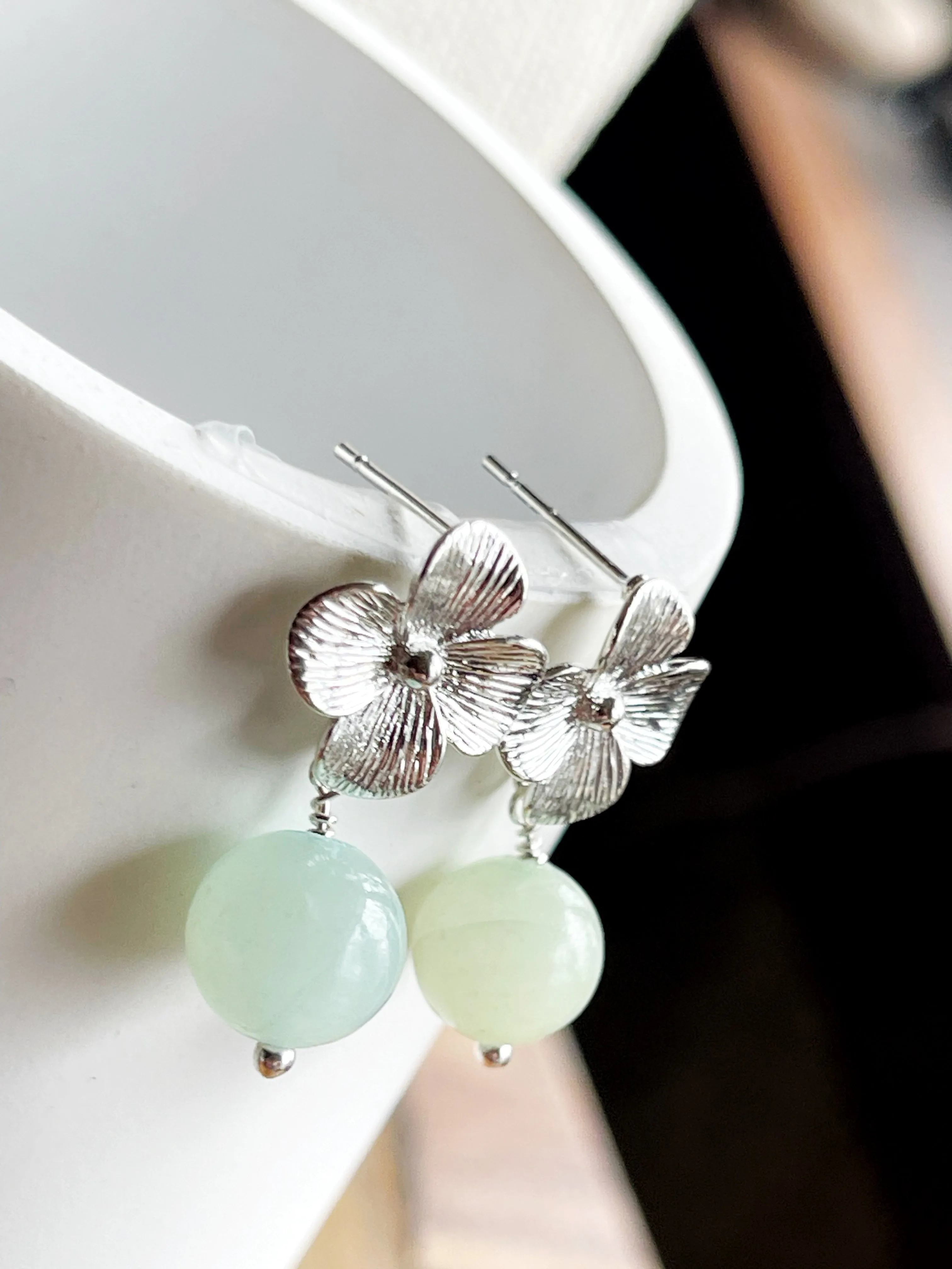 Silver Flower Spring Flower Earrings