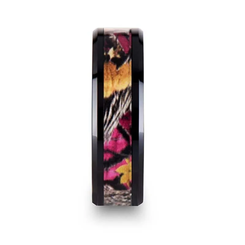 Thorsten LAUREL Realistic Tree Camo Black Ceramic Wedding Band with Real Pink Oak Leaves - 6mm - 8mm