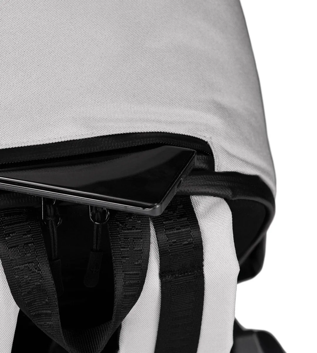 Vault 45L Backpack - Concrete Grey