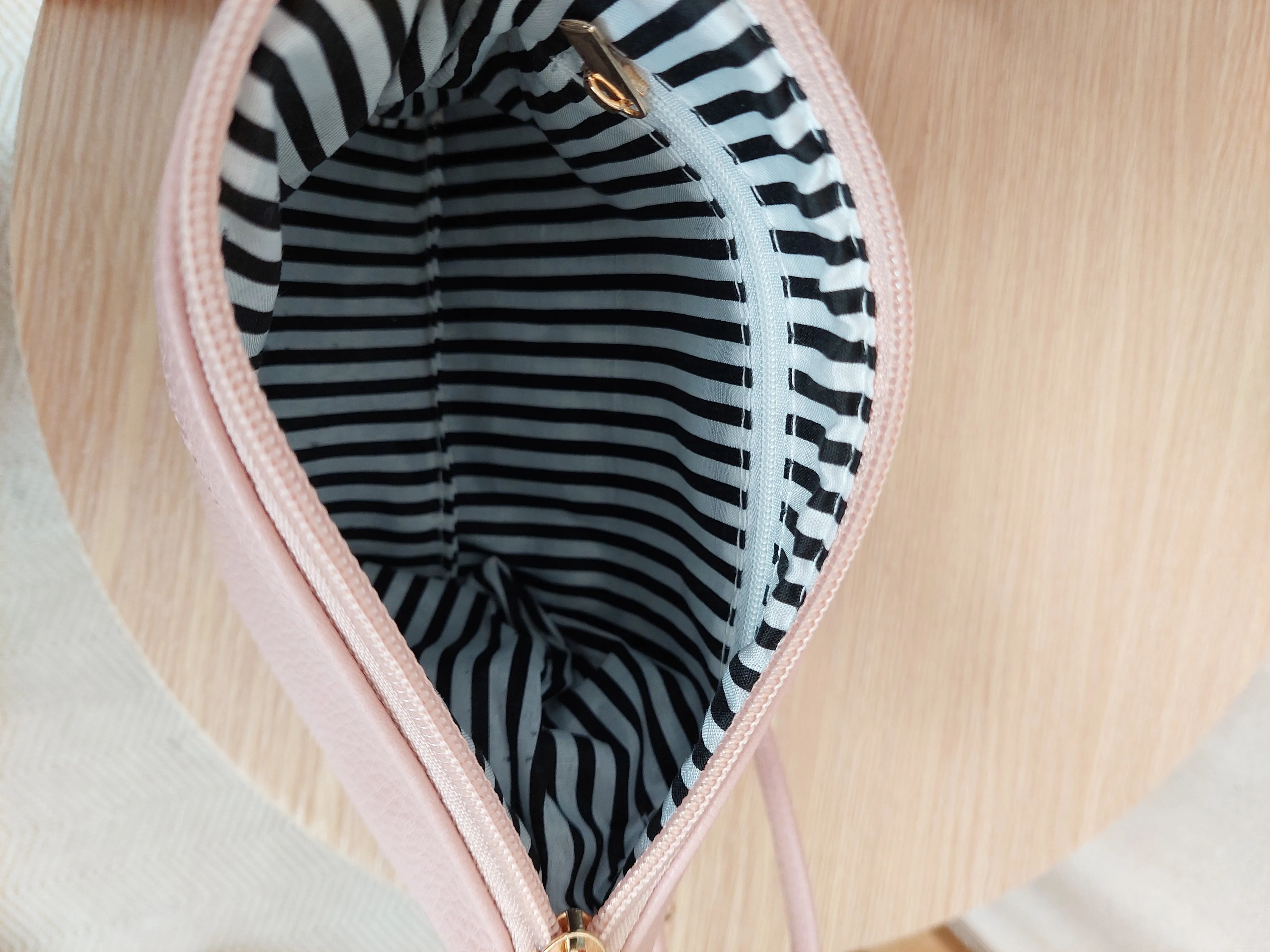 Vegan Leather Viaduct Clutch - Pink