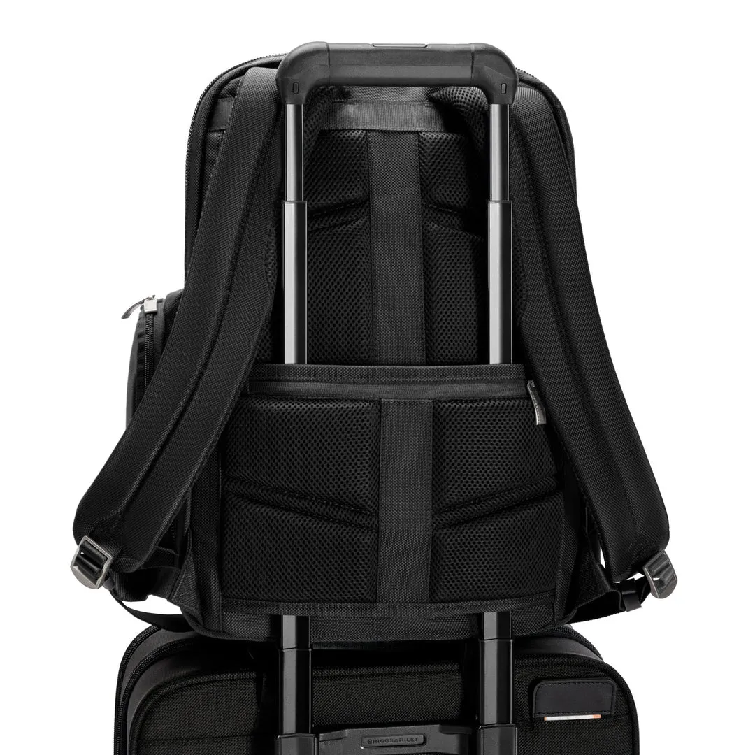 @work Medium Widemouth Backpack